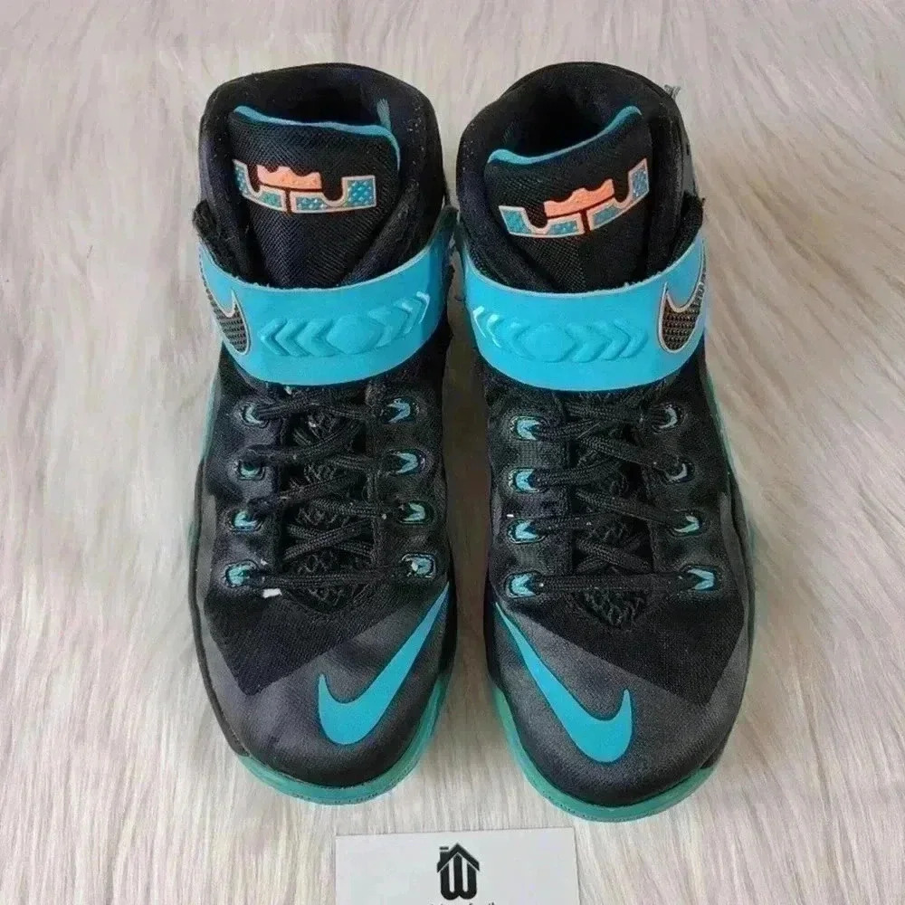Nike Air Zoom Soldier VIII Rare Basketball Sneakers - 7.5/9 - Picture 3 of 12